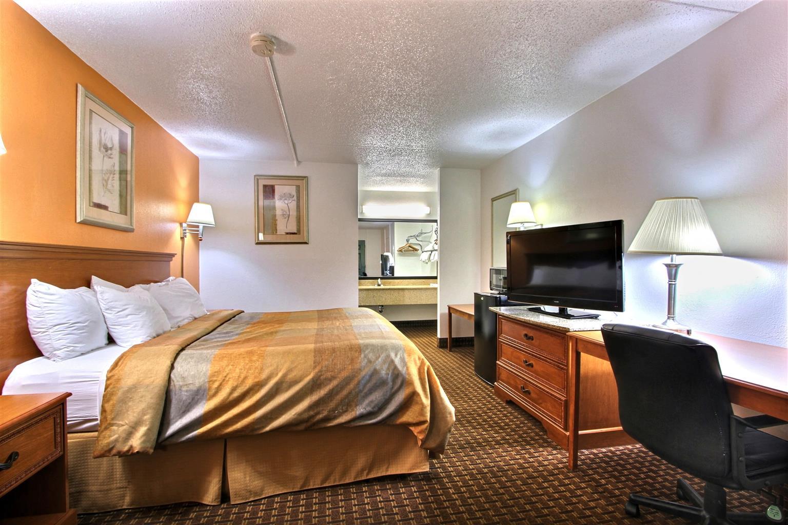 Best Western Central Inn Savannah Room photo